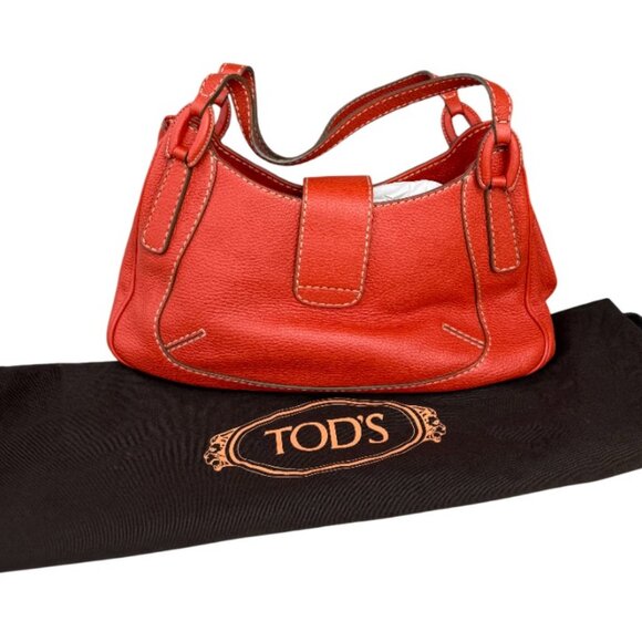 Tod's burnt orange pebbled leather shoulder bag - Picture 5 of 15
